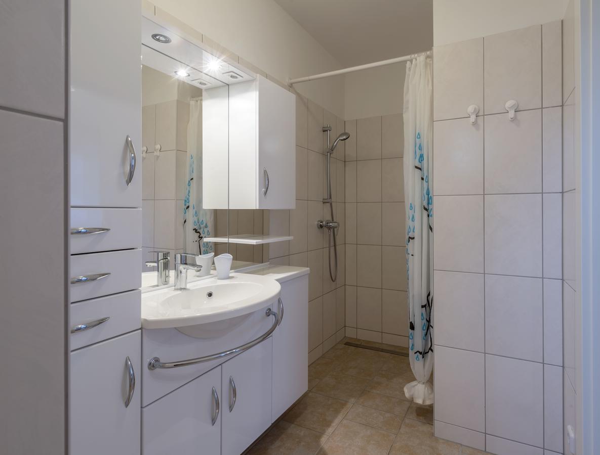 Wn Rooms Wiener Neustadt Exteriör bild